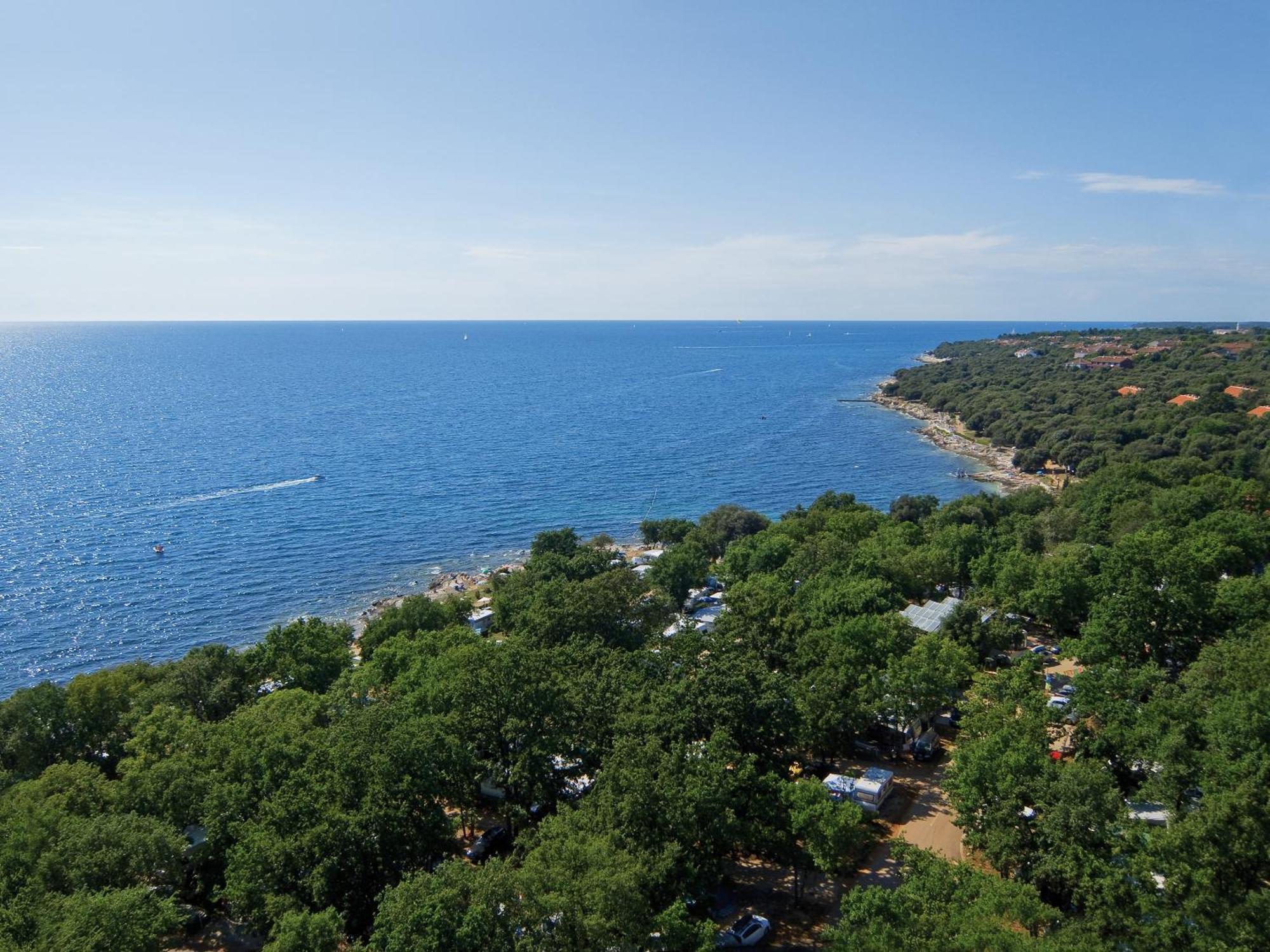 Fkk Adriatika In Fkk Solaris Naturist Resort Poreč Exterior foto